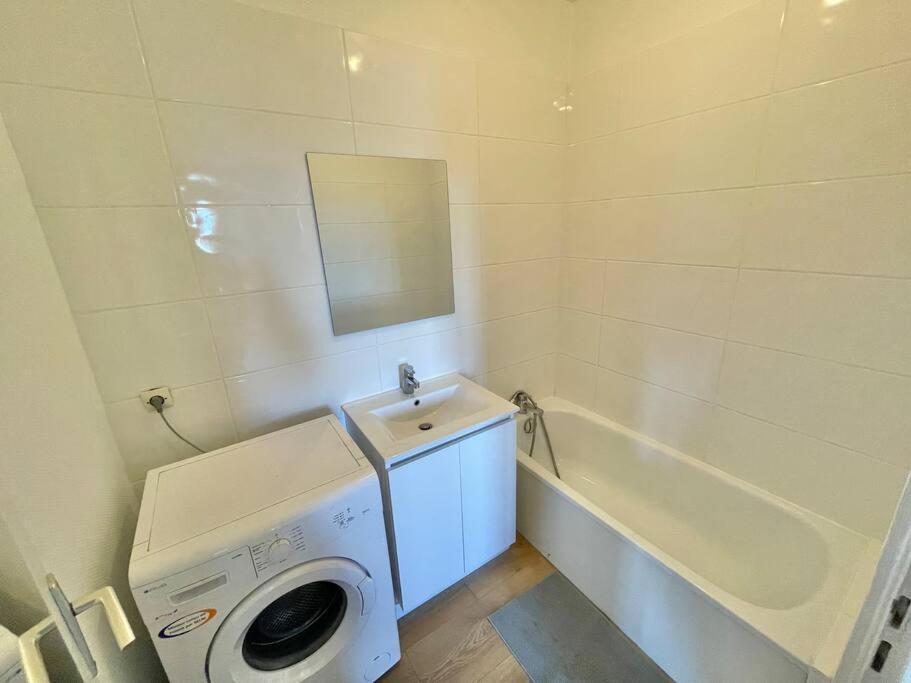 Happy Sejour Sainte Foy Apartment Лион Екстериор снимка